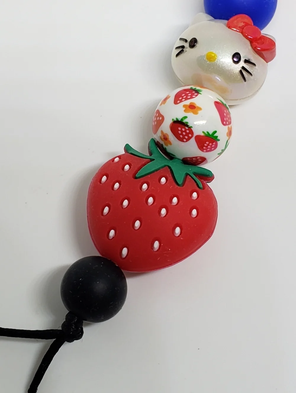 Handmade Glitter Kawaii Blue Red White Strawberry Flower Hello Kitty Keychain